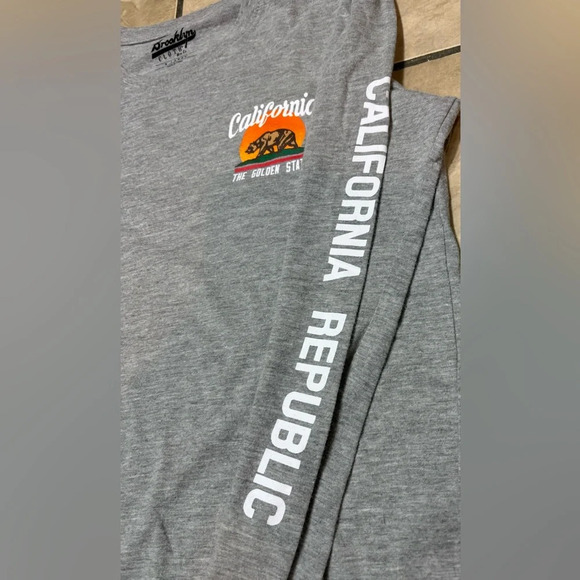 Youth Size X-Large Grey Long Sleeve California Republic The Golden State Shirt - Picture 8 of 10